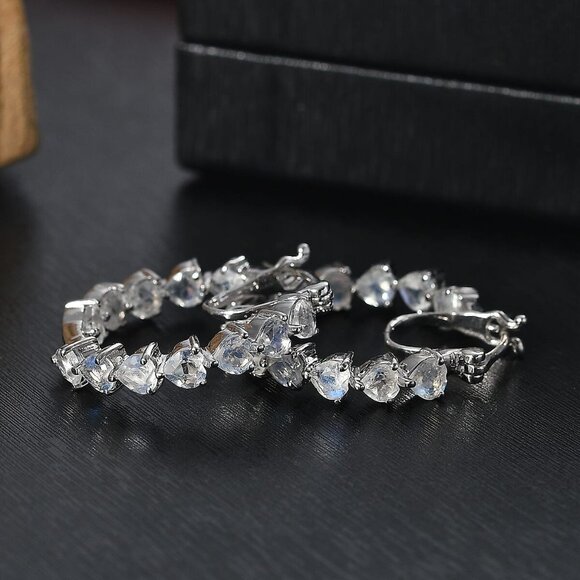 Earrings Heart Hoop in Platinum Bond - Picture 2 of 5